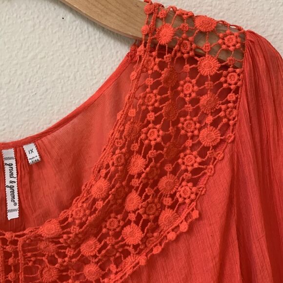 grand & greene crochet coral smocked tunic shirt 1X‎ - Picture 3 of 5